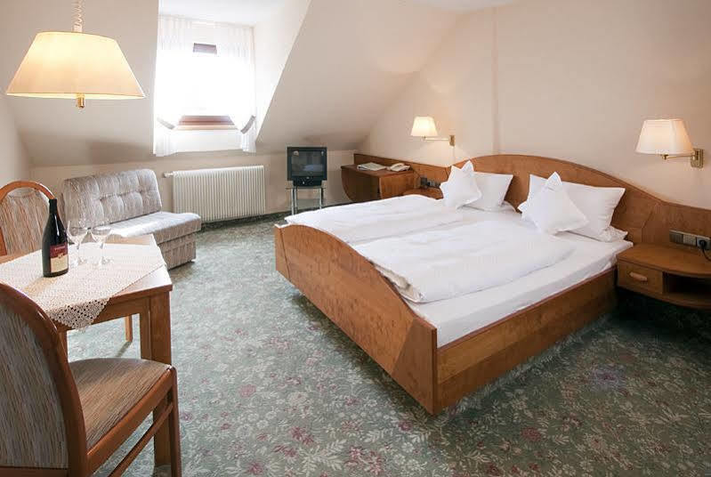 Hotel Zur Krone Beilngries Dış mekan fotoğraf